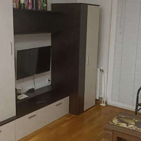 Exceptional Studio In City Center Lägenhet Skopje