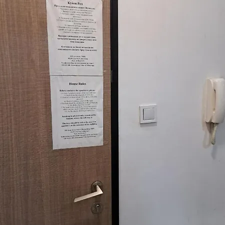 Exceptional Studio In City Center Lägenhet